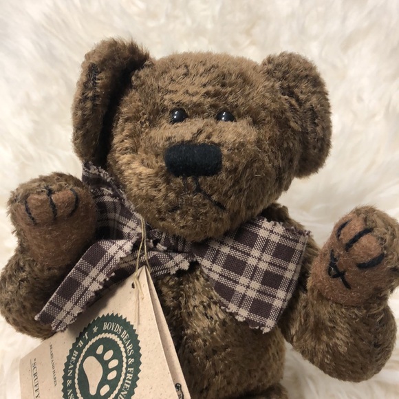 BOYDS Scruffy S. Beariluved 10” Stuffed Bear nwt Collectible - Picture 3 of 9
